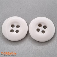دکمه چهار سوراخ سایز 24