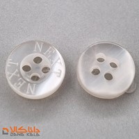 دکمه چهار سوراخ سایز 18