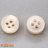 دکمه جهار سوراخ سایز 14