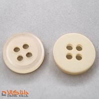 دکمه چهار سوراخ سایز 18