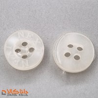 دکمه چهار سوراخ سایز 18