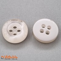 دکمه چهار سوراخ سایز 18