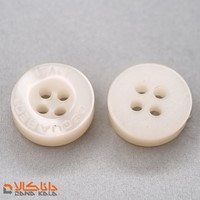 دکمه چهار سوراخ سایز 18