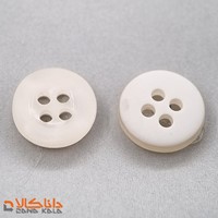دکمه چهار سوراخ سایز 18