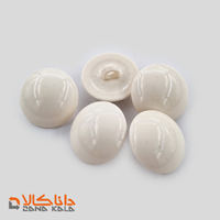 دکمه پایه دار سایز 32 کرمی ساده(قیمت صحیح است و موجود می باشد)